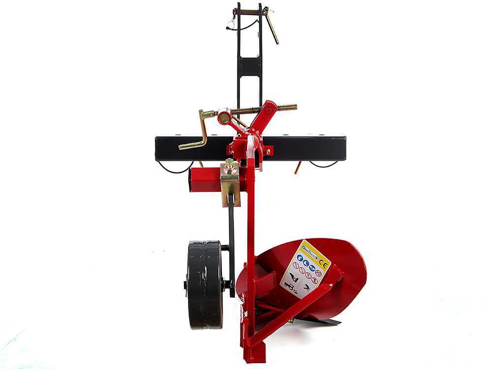 Geotech DP16 Einschar-Traktorpflug mit kurzem Streichblech