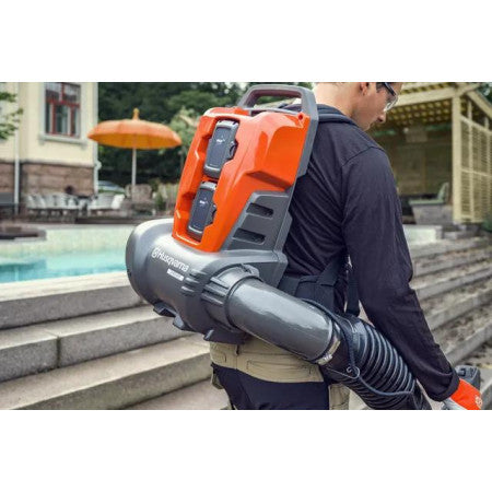 HUSQVARNA 340 iBT Akku-Laubbläser