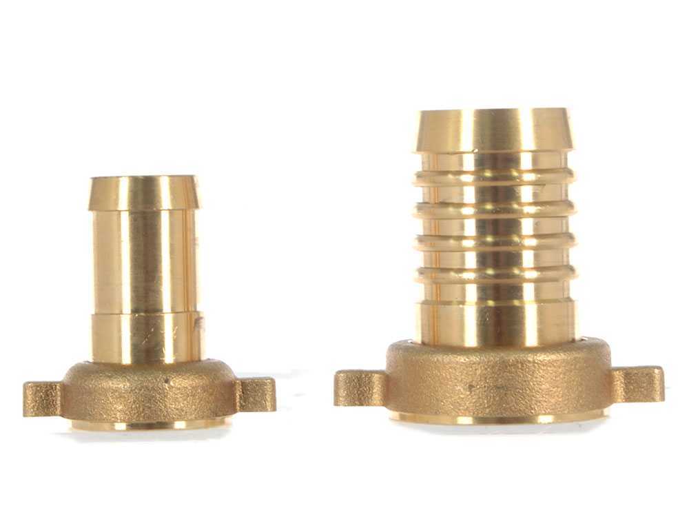Wasserpumpe an der Zapfwelle des Traktors Ferroni ML 20, 30-19 mm Anschluss